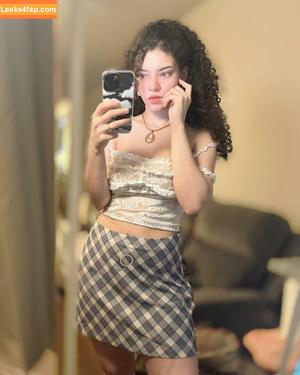 Brittany Venti photo #0945