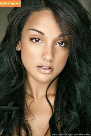 Brittney Alger photo #0003