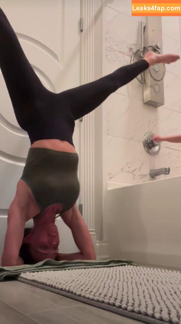 Brittney Atwood / Brittney Smith / brittneyatwood / brittneylsmith слитое фото фото #0059