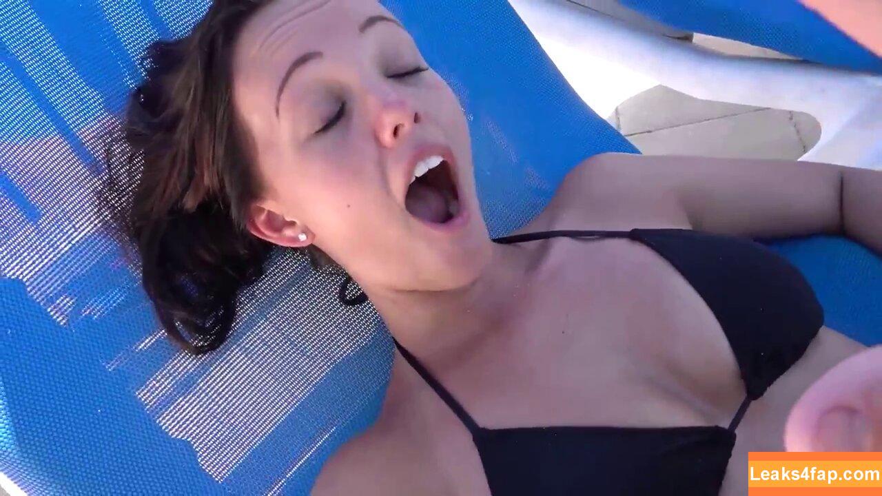 Brittney Atwood / Brittney Smith / brittneyatwood / brittneylsmith слитое фото фото #0100