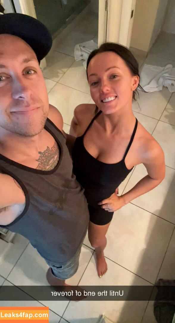 Brittney Atwood / Brittney Smith / brittneyatwood / brittneylsmith слитое фото фото #0160