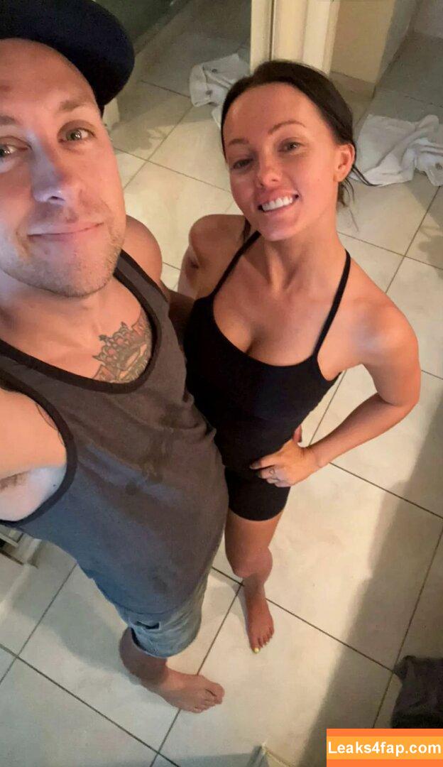 Brittney Atwood / Brittney Smith / brittneyatwood / brittneylsmith слитое фото фото #0164