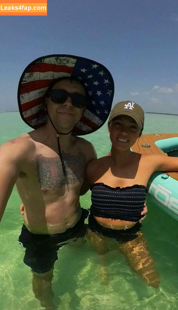 Brittney Atwood / Brittney Smith / brittneyatwood / brittneylsmith слитое фото фото #0168