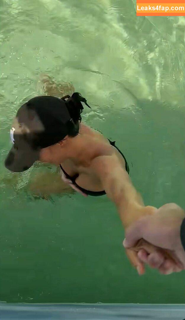 Brittney Atwood / Brittney Smith / brittneyatwood / brittneylsmith слитое фото фото #0180