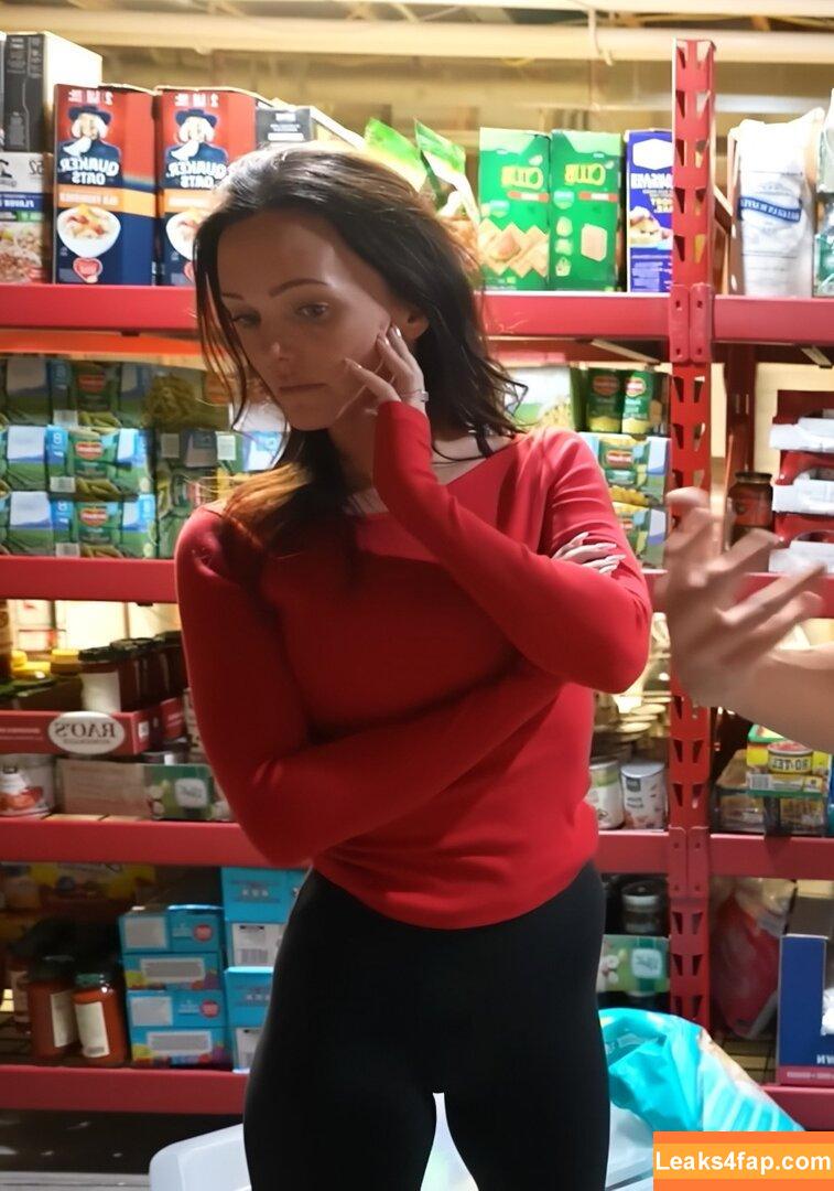 Brittney Atwood / Brittney Smith / brittneyatwood / brittneylsmith leaked photo photo #0810