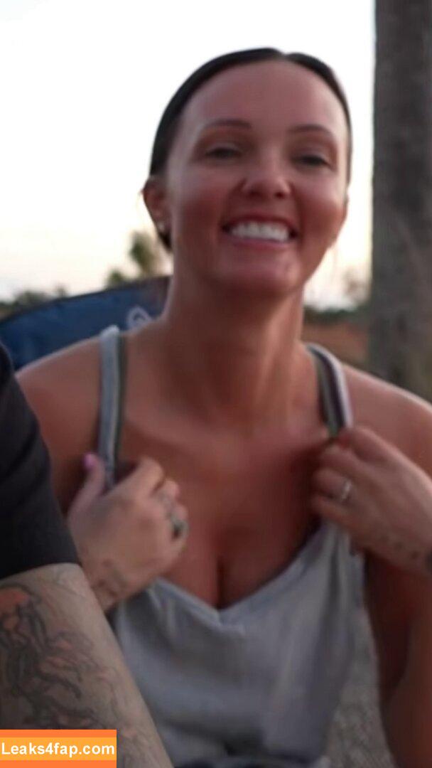 Brittney Atwood / Brittney Smith / brittneyatwood / brittneylsmith leaked photo photo #0831