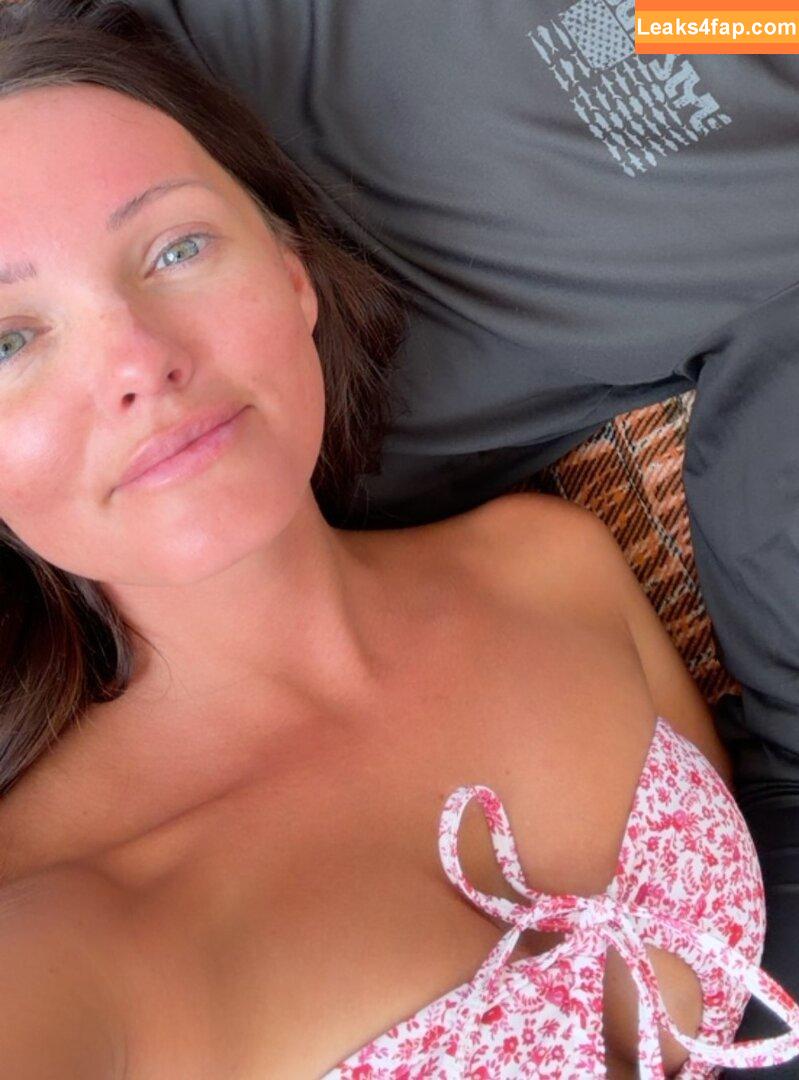 Brittney Atwood / Brittney Smith / brittneyatwood / brittneylsmith leaked photo photo #0838