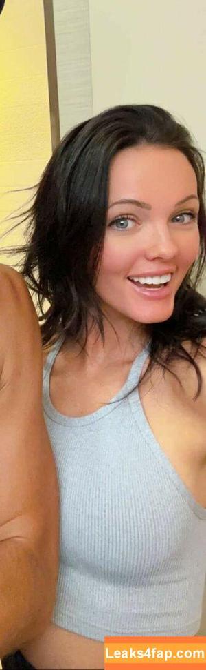 Brittney Atwood фото #0210