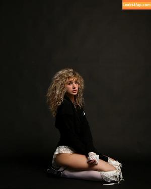 Brittney Rae photo #0033