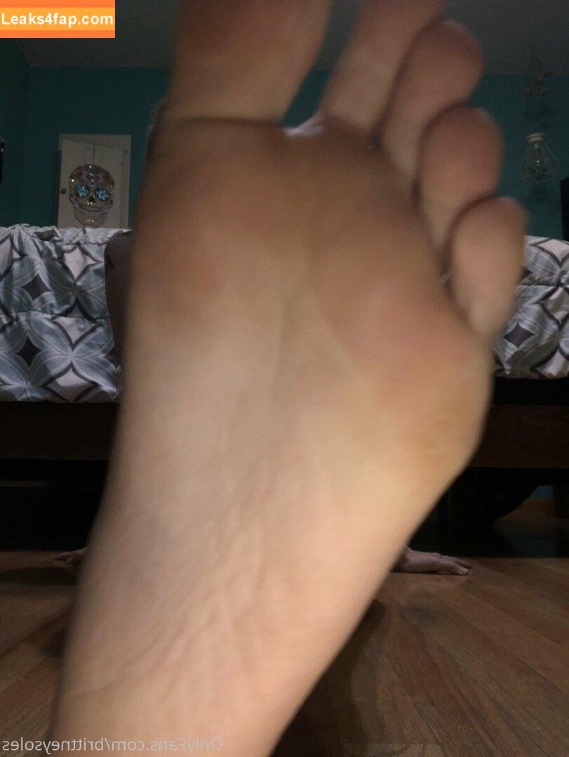 brittneysoles / gypsy_soles leaked photo photo #0024