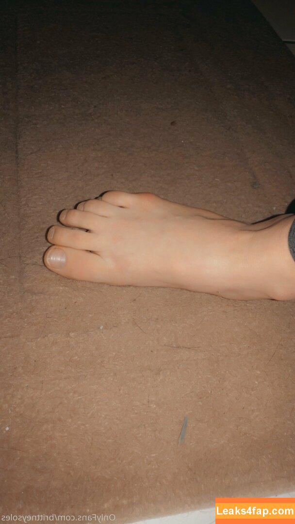 brittneysoles / gypsy_soles leaked photo photo #0026