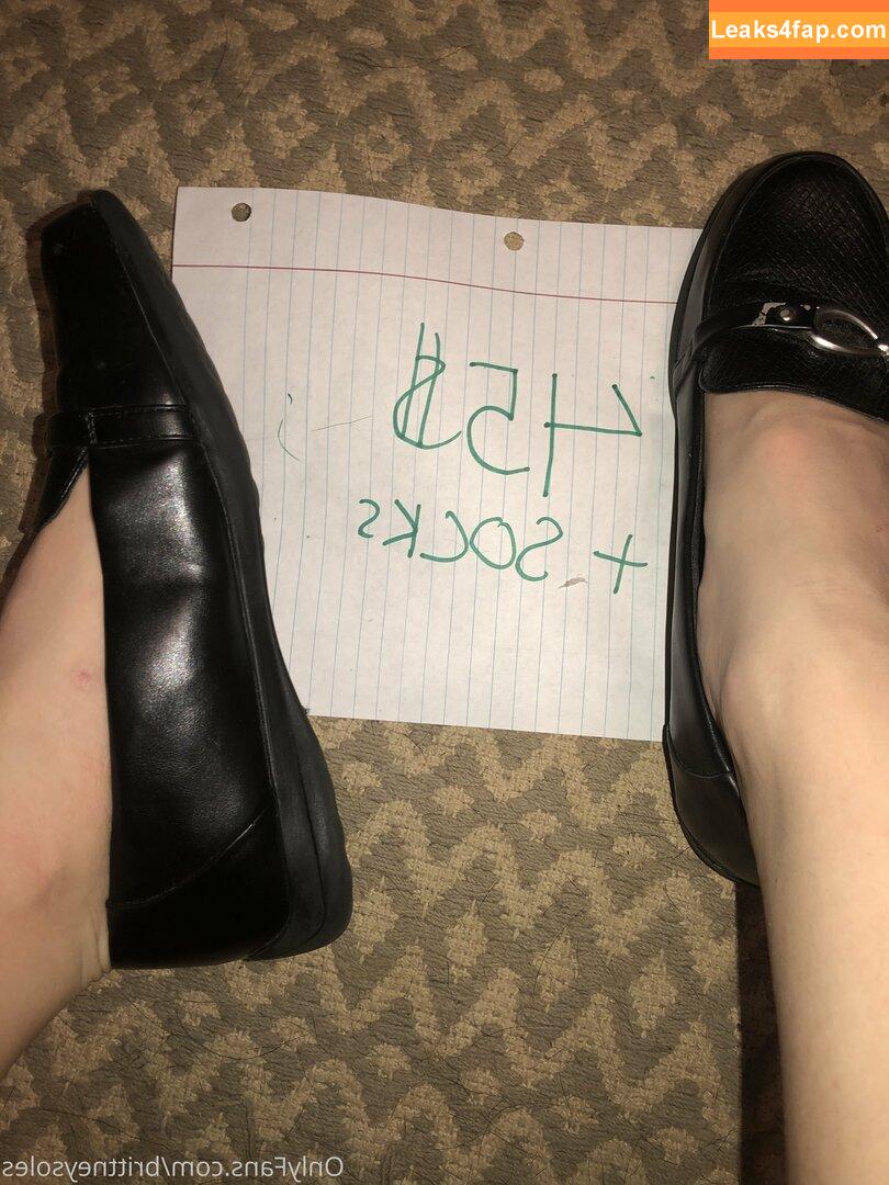 brittneysoles / gypsy_soles leaked photo photo #0056