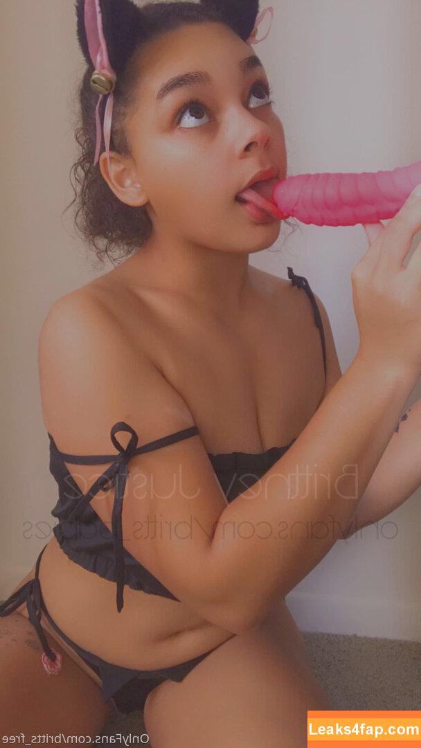 britts_free / britt.free leaked photo photo #0014