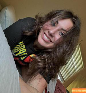 brittsprettypeach photo #0022