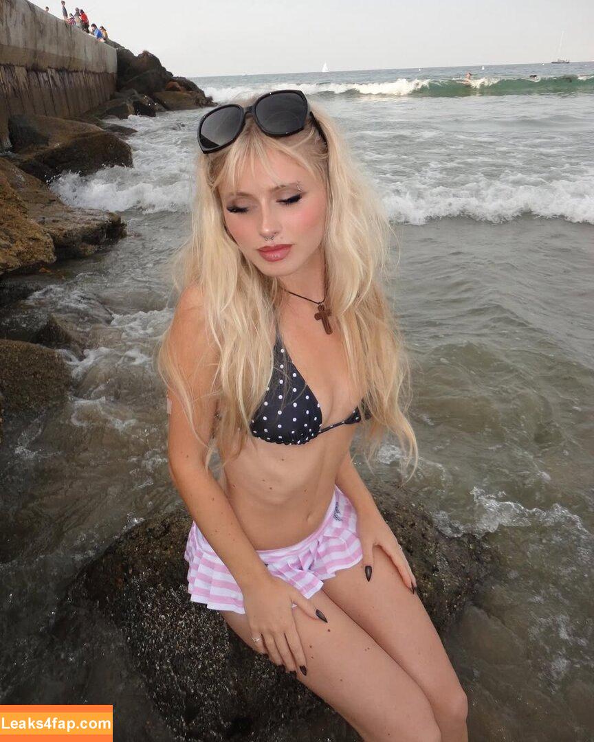 Brooke Allred / brookiiewbu leaked photo photo #0003