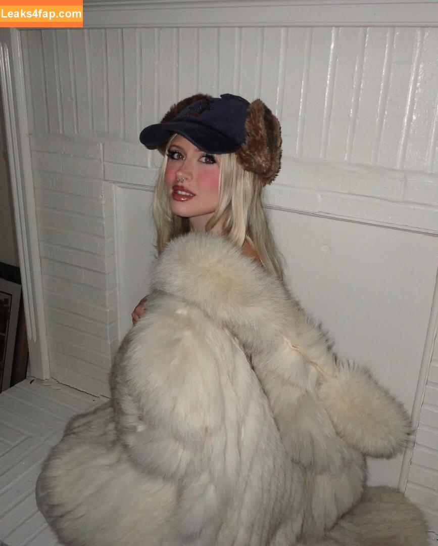 Brooke Allred / brookiiewbu leaked photo photo #0006