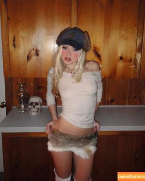 Brooke Allred photo #0007