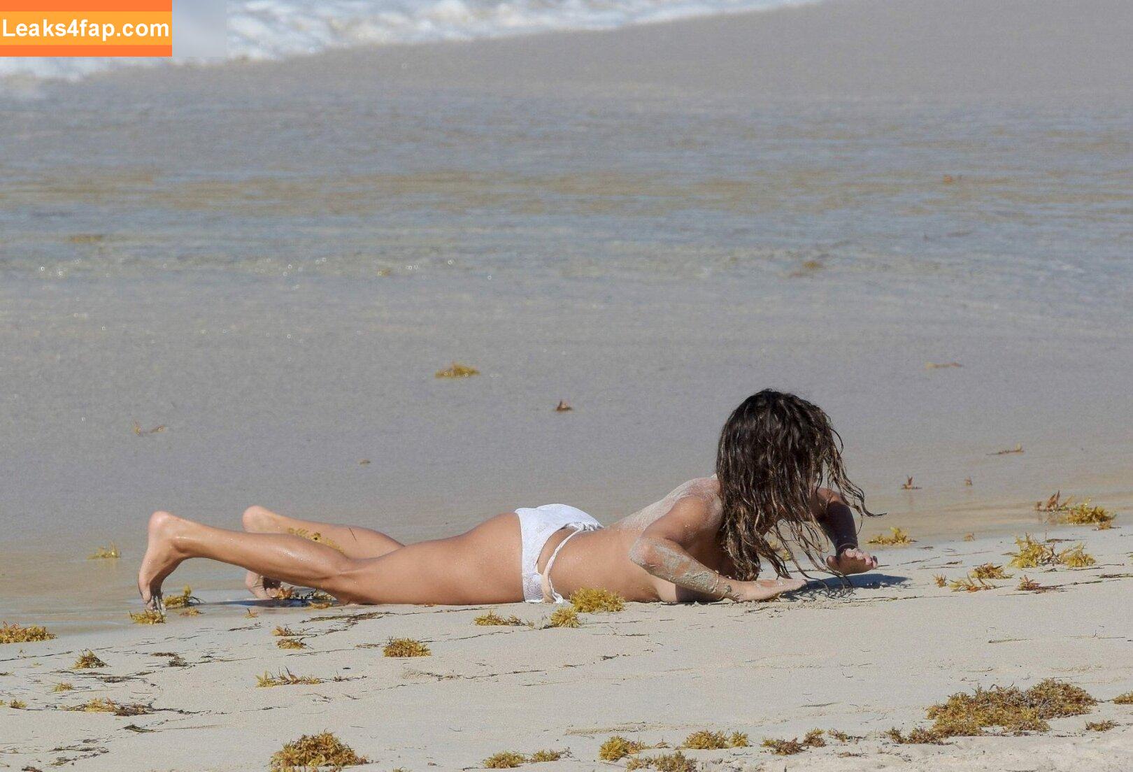 Brooke Burke / brookeburke leaked photo photo #0139