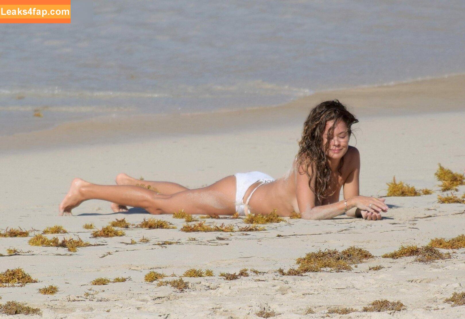 Brooke Burke / brookeburke leaked photo photo #0143