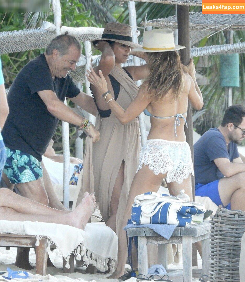 Brooke Burke / brookeburke leaked photo photo #0199