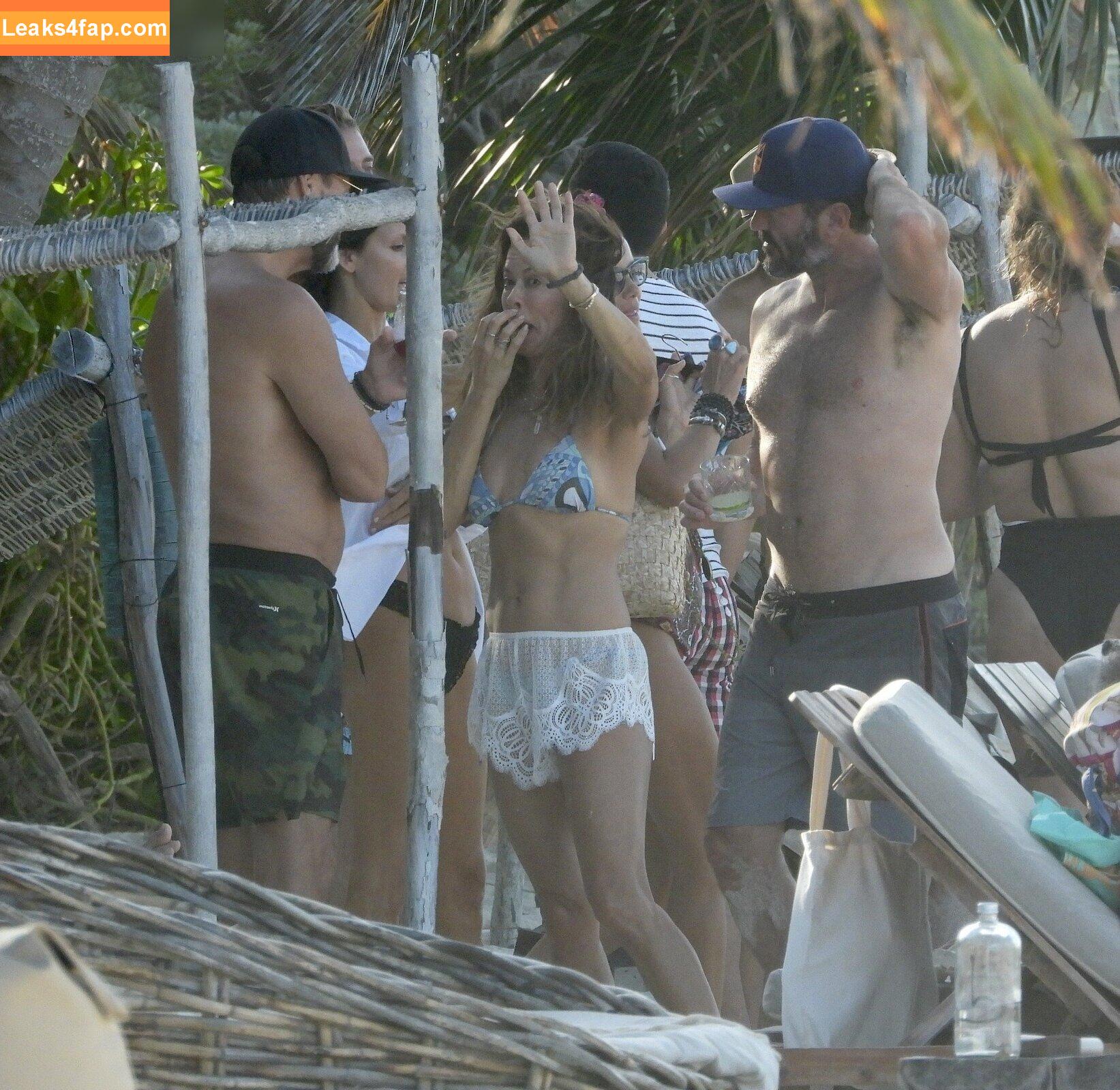 Brooke Burke / brookeburke leaked photo photo #0201