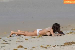 Brooke Burke photo #0142