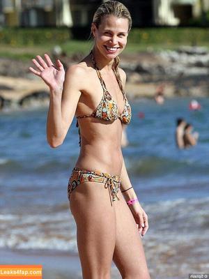 Brooke Burns photo #0011