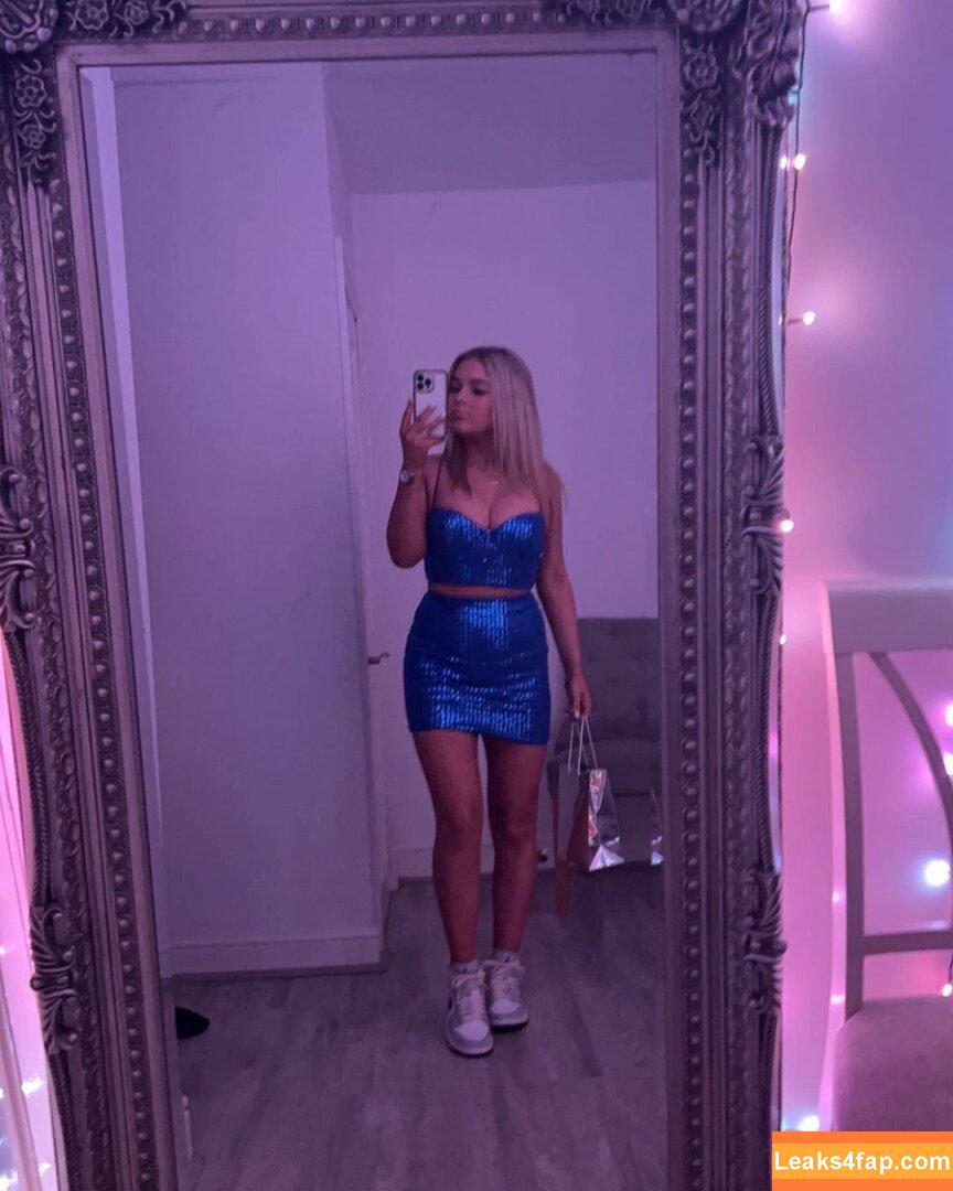 Brooke Marsden / beautybrooke123 leaked photo photo #0019