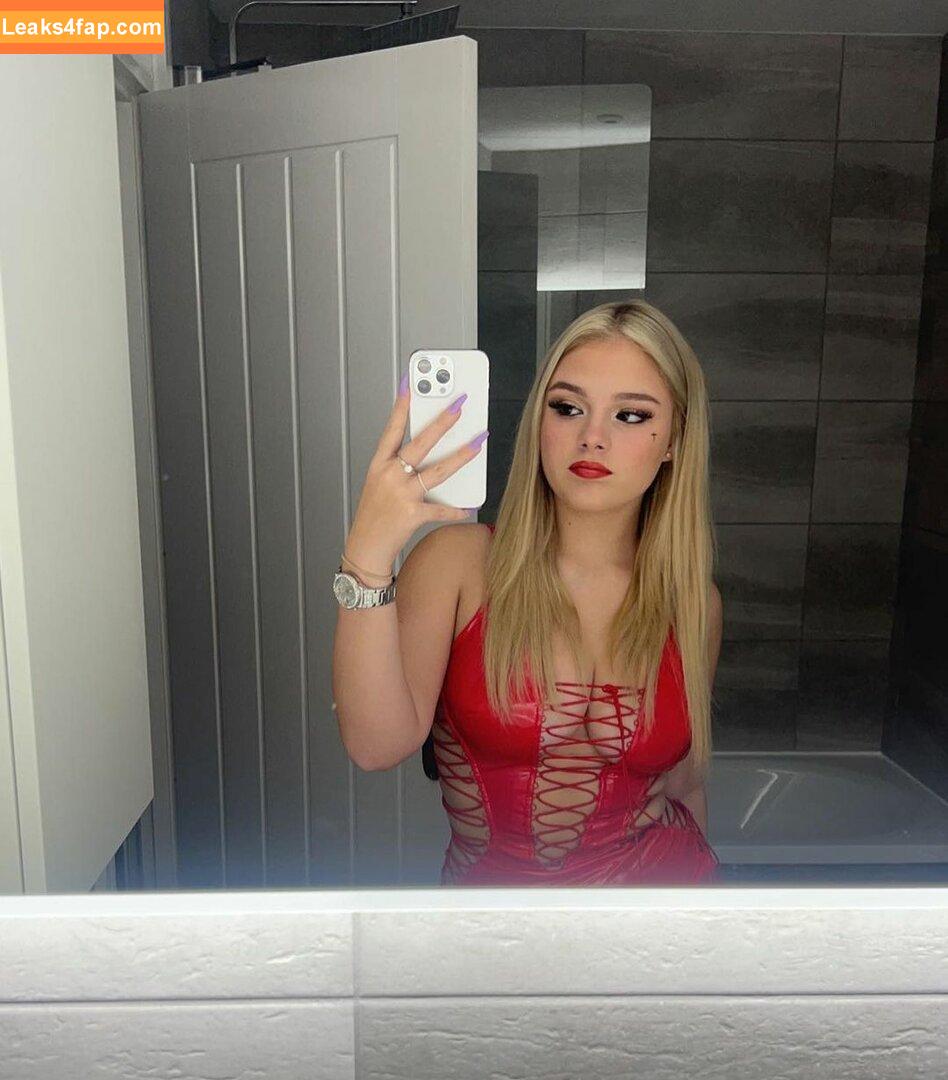 Brooke Marsden / beautybrooke123 leaked photo photo #0022