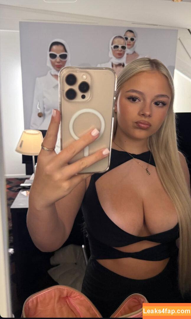 Brooke Marsden / beautybrooke123 leaked photo photo #0617