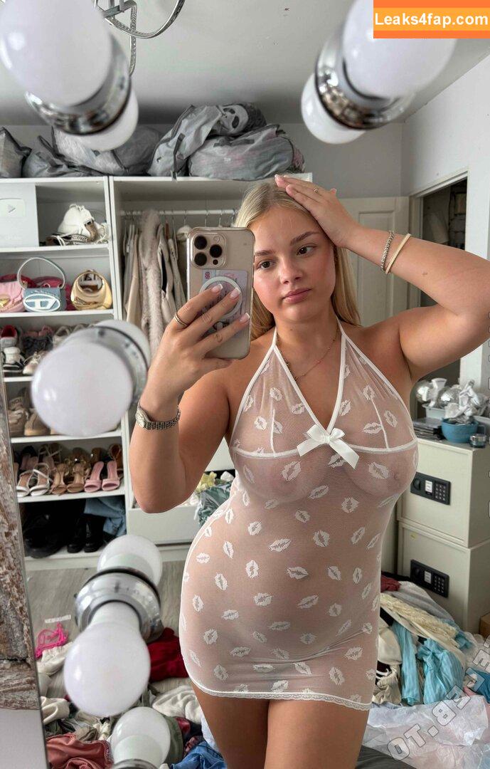 Brooke Marsden / beautybrooke123 leaked photo photo #0650