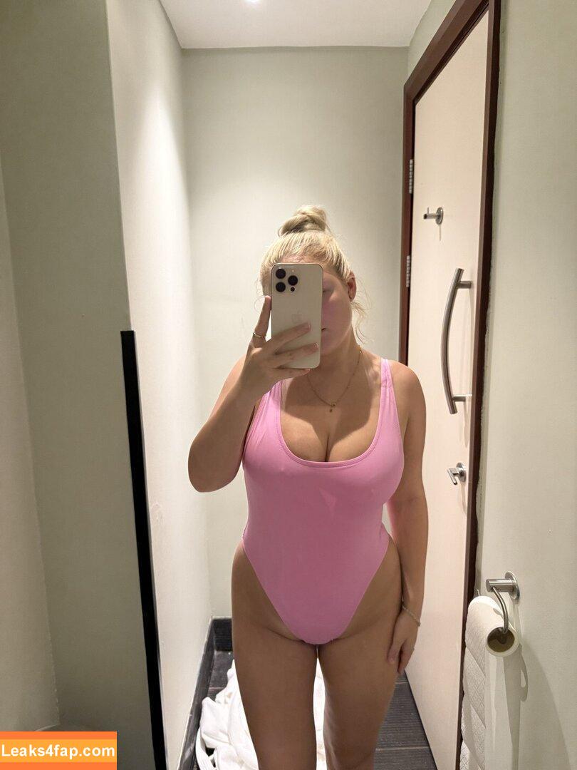Brooke Marsden / beautybrooke123 leaked photo photo #0675