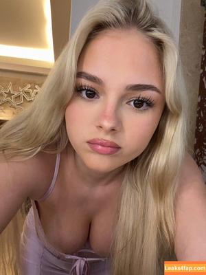 Brooke Marsden photo #0722