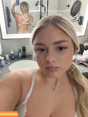 Brooke Marsden photo #0753