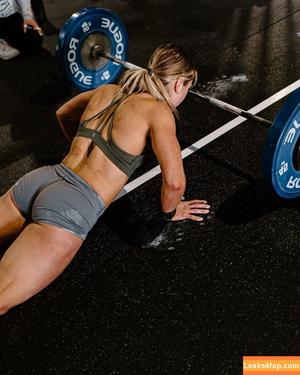 Brooke Wells photo #0007