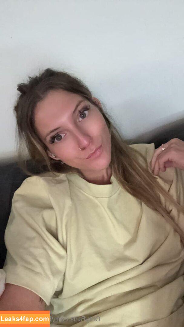 brookeeebabe / brookeeebabee leaked photo photo #0037