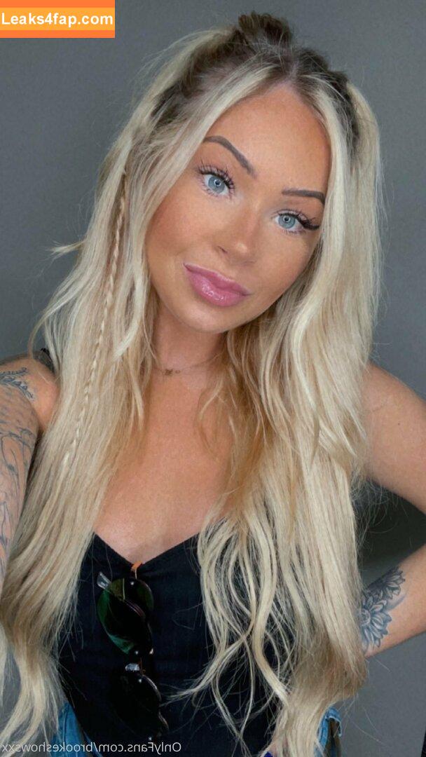 brookeshowsxx / brookeshowsxox leaked photo photo #0102