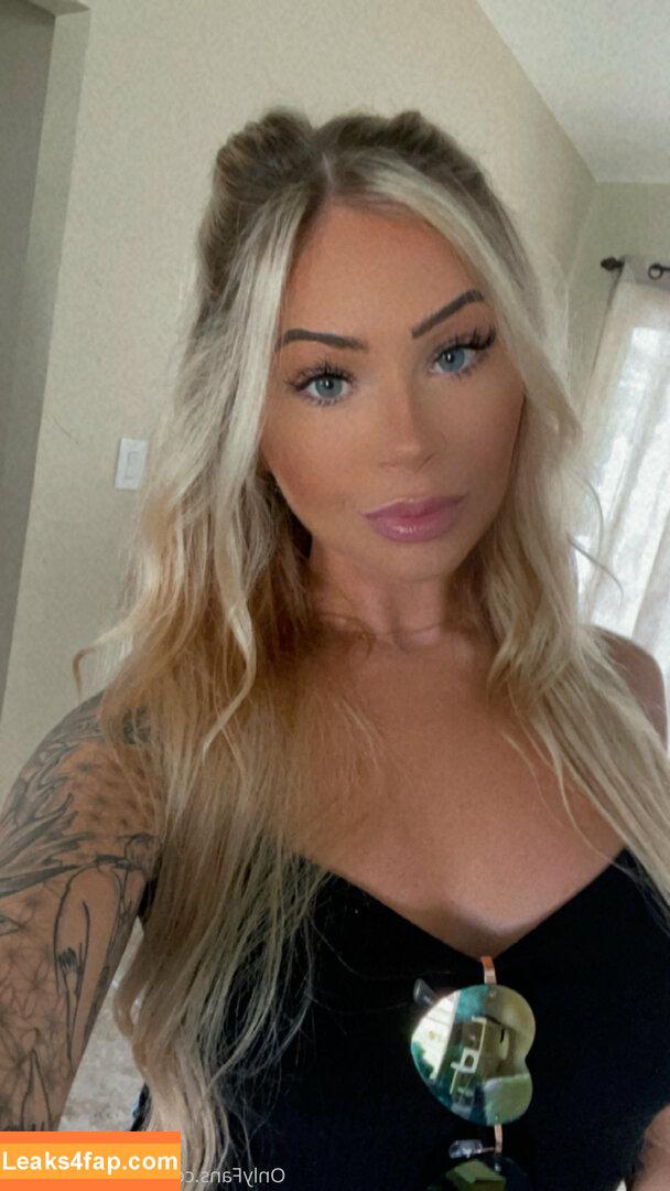 brookeshowsxx / brookeshowsxox leaked photo photo #0105