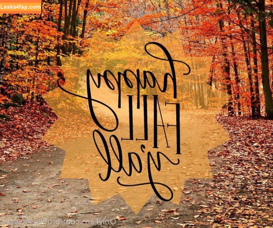 brookeshowsxx / brookeshowsxox leaked photo photo #0149