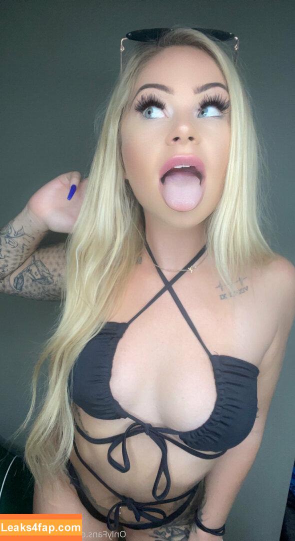 brookeshowsxx / brookeshowsxox leaked photo photo #0347