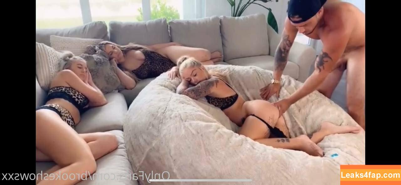 brookeshowsxx / brookeshowsxox leaked photo photo #0351