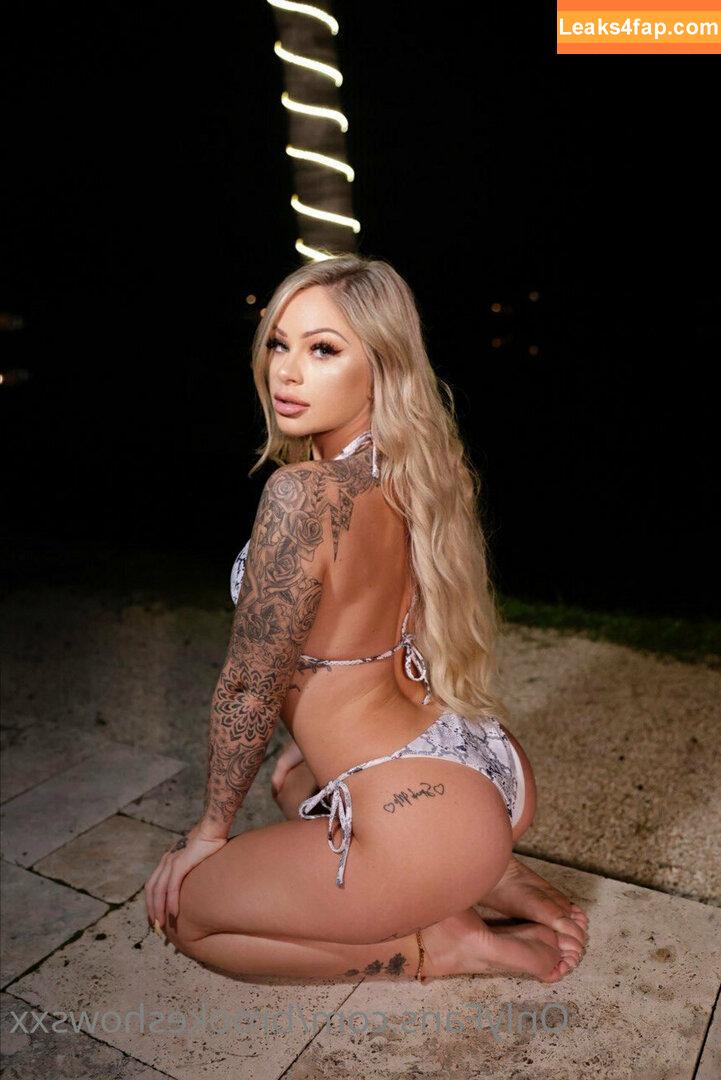 brookeshowsxx / brookeshowsxox leaked photo photo #0363