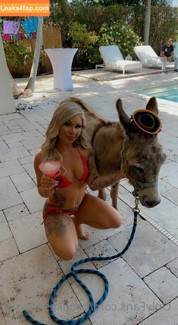 brookeshowsxx leaked photo photo #0856