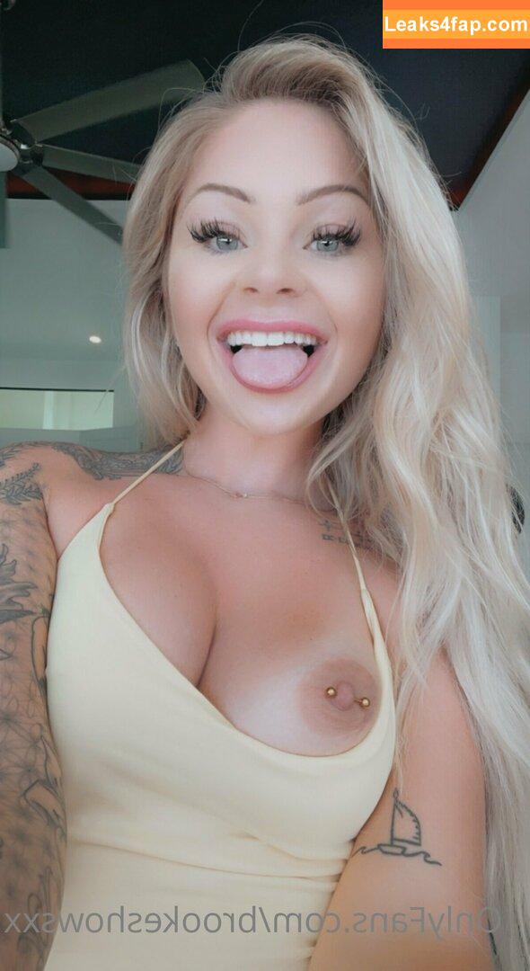 brookeshowsxx leaked photo photo #1015