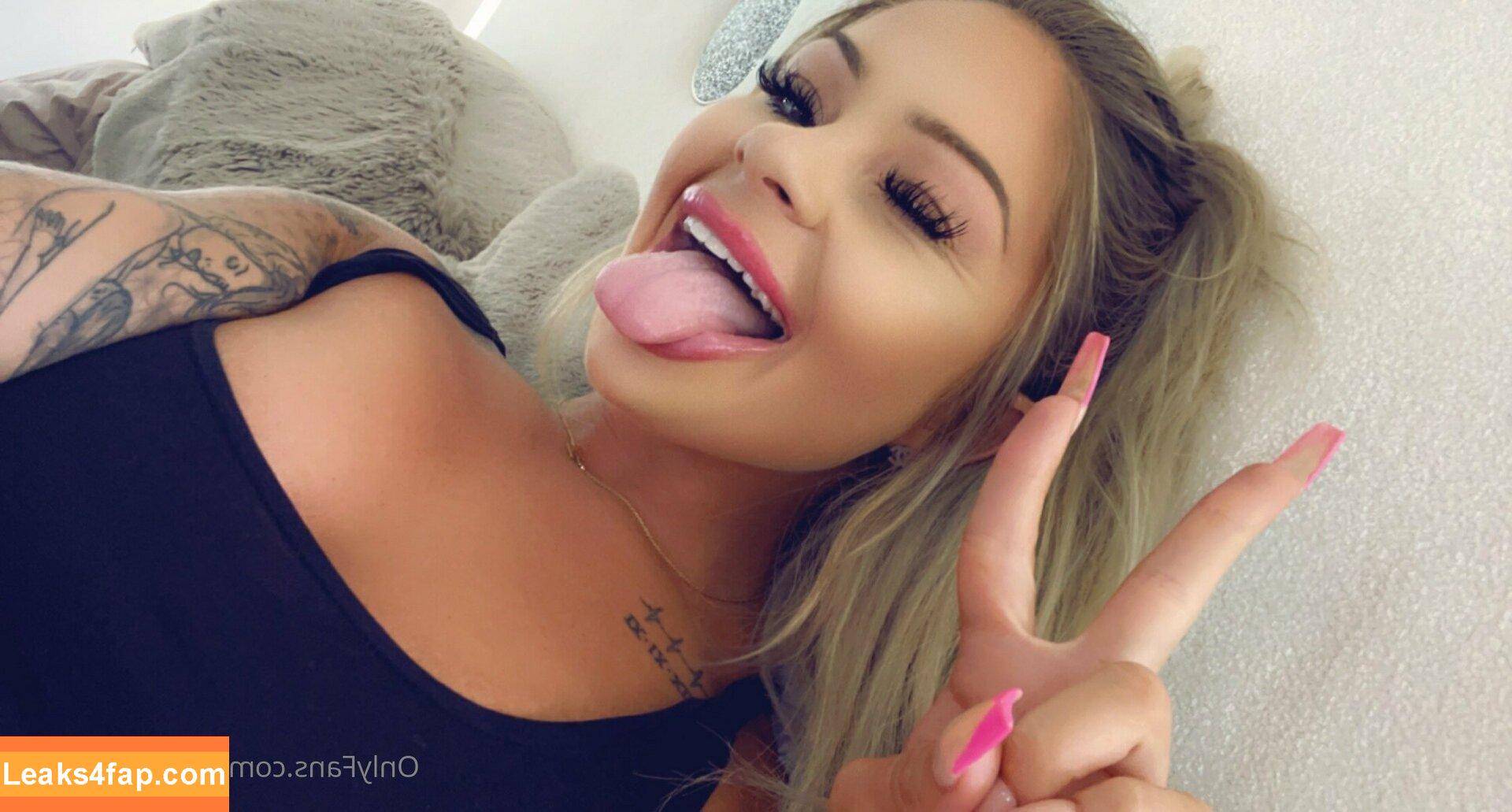 brookeshowsxx leaked photo photo #1033