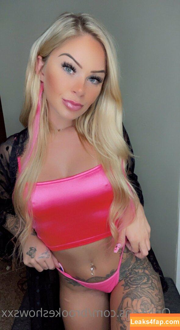 brookeshowsxx leaked photo photo #1147