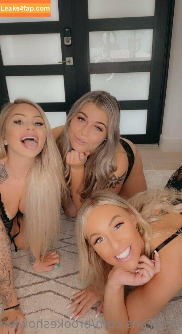 brookeshowsxx leaked photo photo #1218
