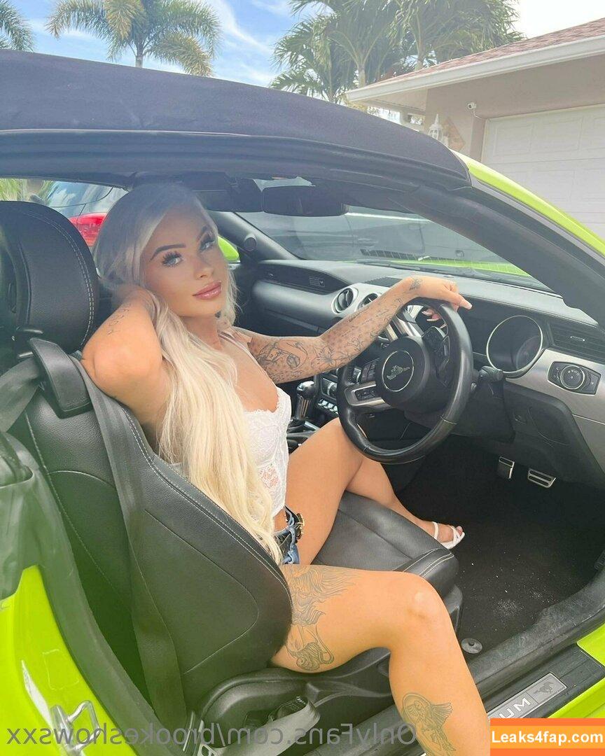 brookeshowsxx leaked photo photo #1239