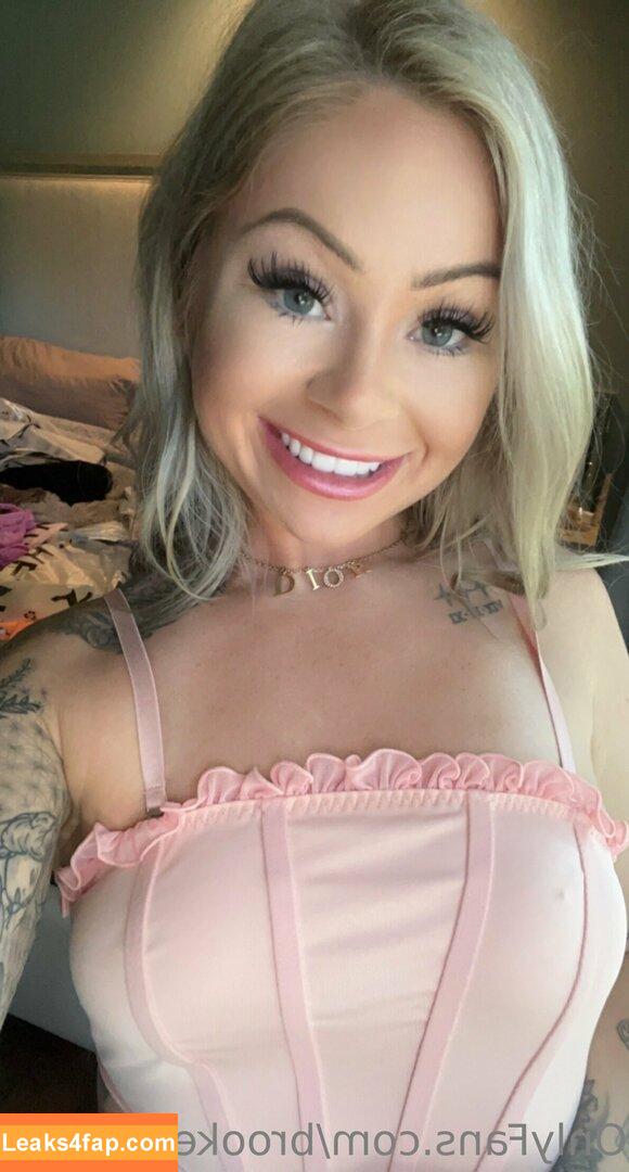 brookeshowsxx leaked photo photo #1252