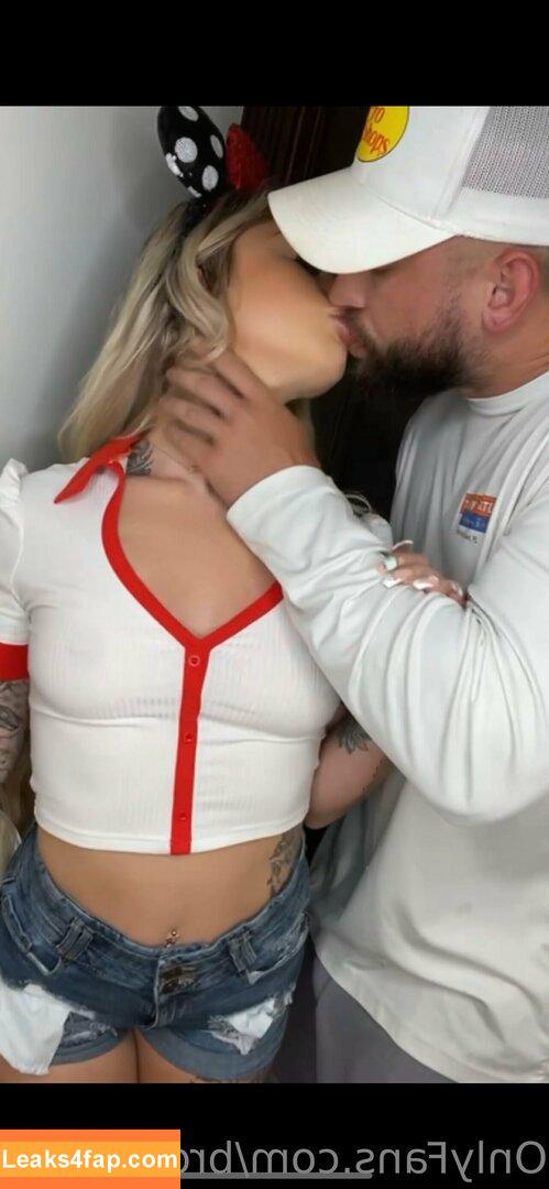 brookeshowsxx leaked photo photo #1335